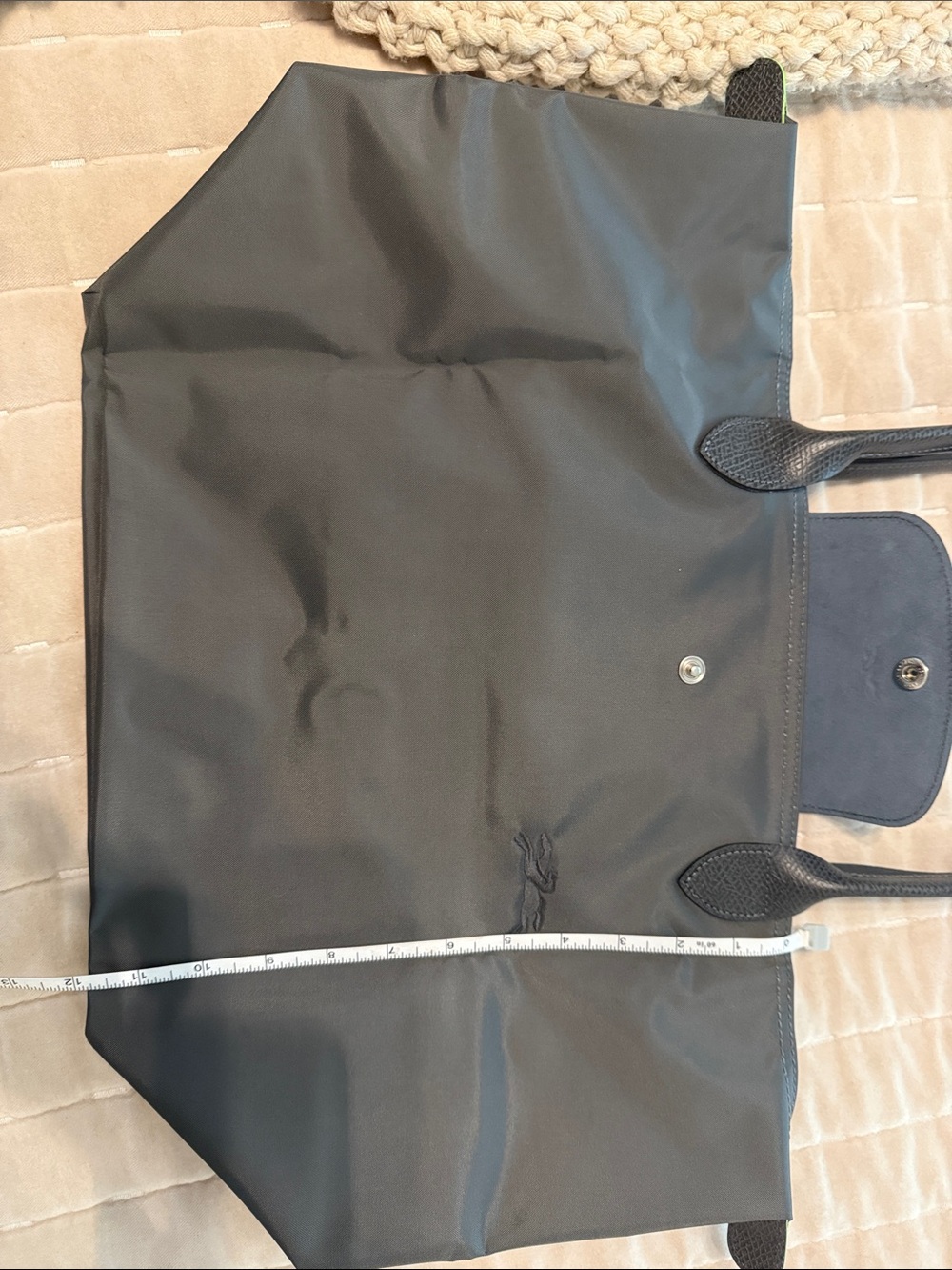 Longchamp Le Pliage Green in color Graphite and size Large - Picture 6 of 8